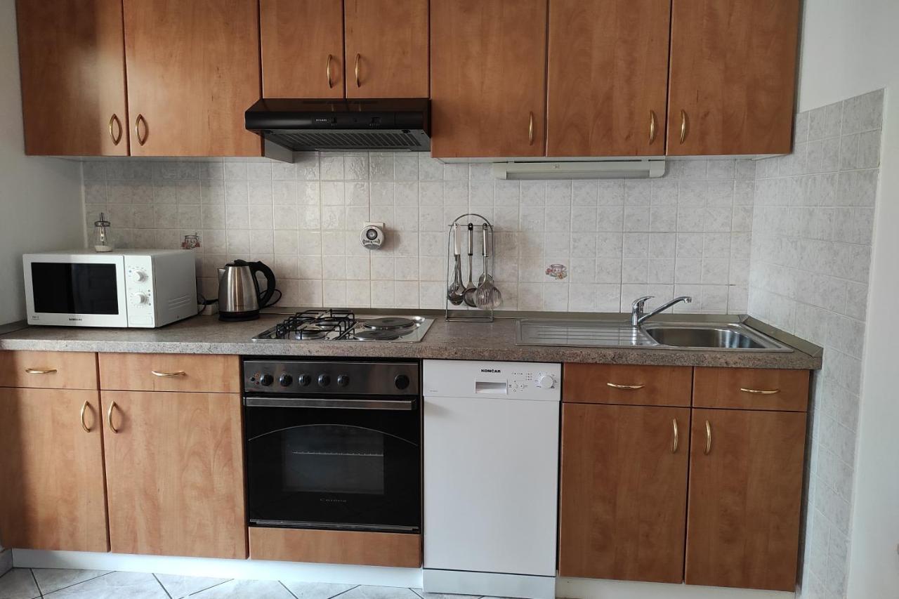 Apartments By The Sea Sevid, Trogir - 9468 Exterior foto